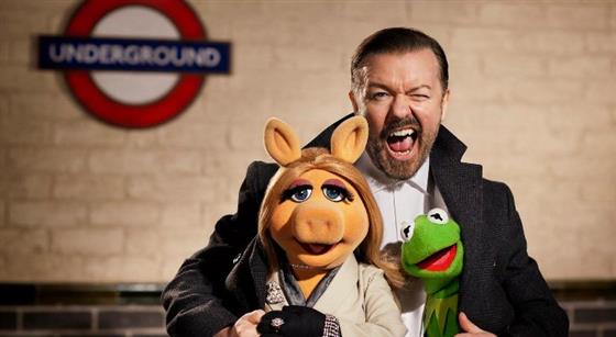 ricky-gervais-kermit-miss-piggy